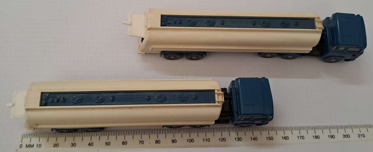 Model Trains/Cars HO 2 x Wiking Truck & oil Tanker Trailer Fleet.
