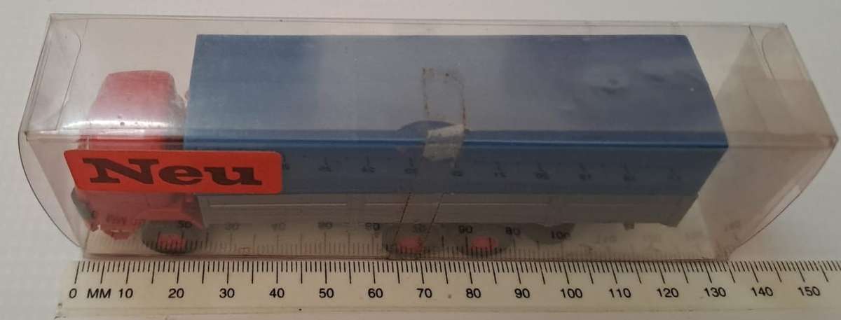 Model Trains/Cars HO 1 x Saurer Delivery Truck. (Still Boxed)