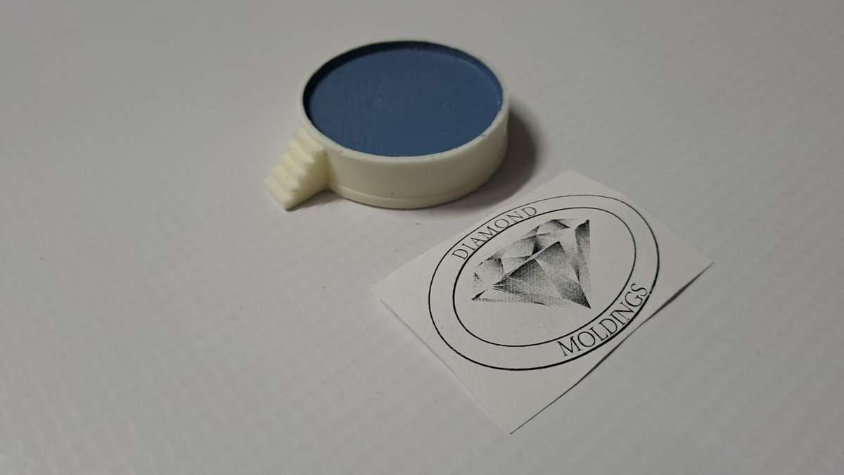 Model Trains HO 1 x Dam Farm with steps - 43mm diameter x 12mm