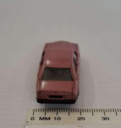 Model Trains/Cars HO 1 x Herpa Mercedes-Benz 190E.