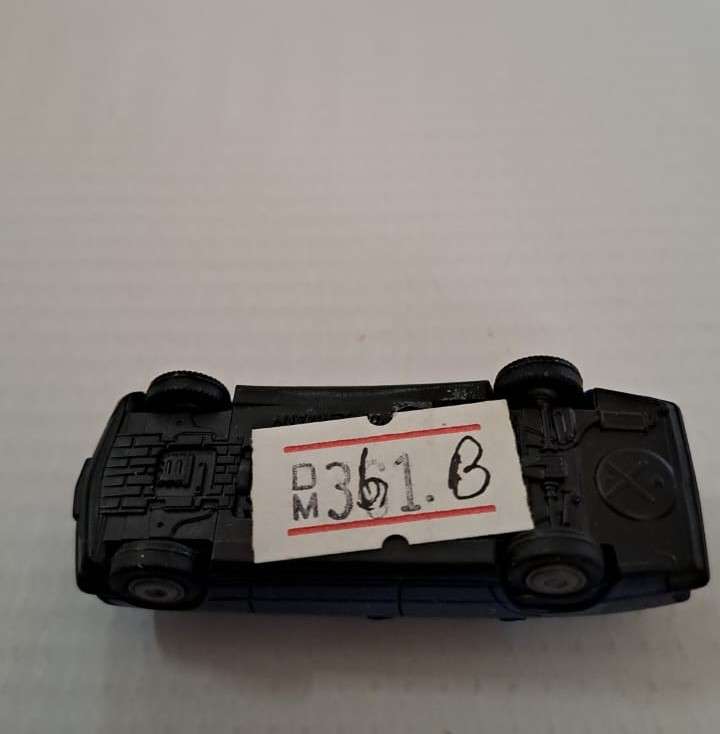 Model Trains/Cars HO 1 x Herpa Mercedes-Benz 190E.