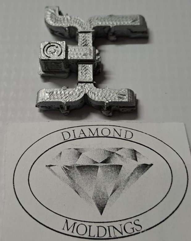 Model Trains N-Scale - 1 x Roof Aircon Fittings - 34mm x 34mm x 8mm