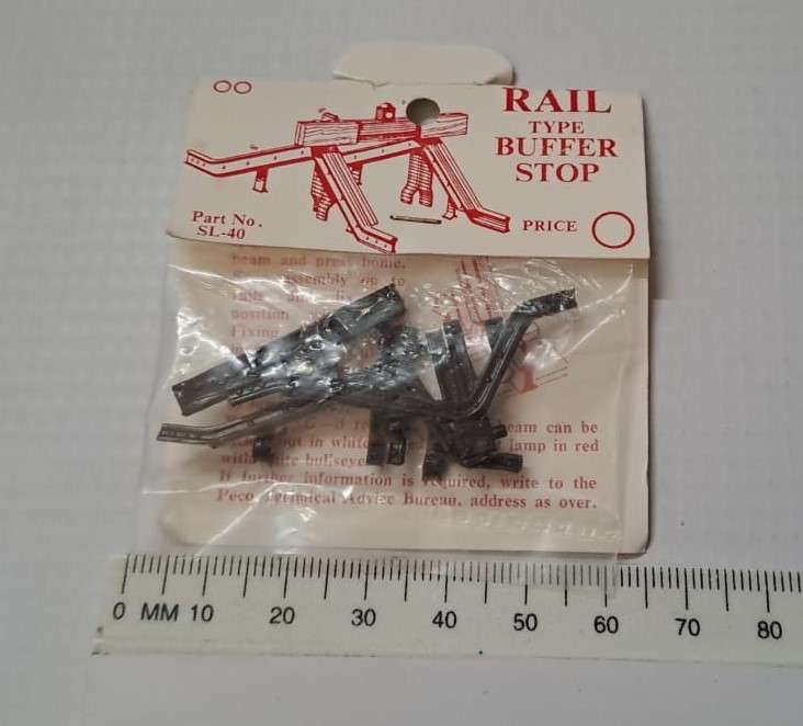 Model Trains HO-Scale 1 x Buffers (plastic).