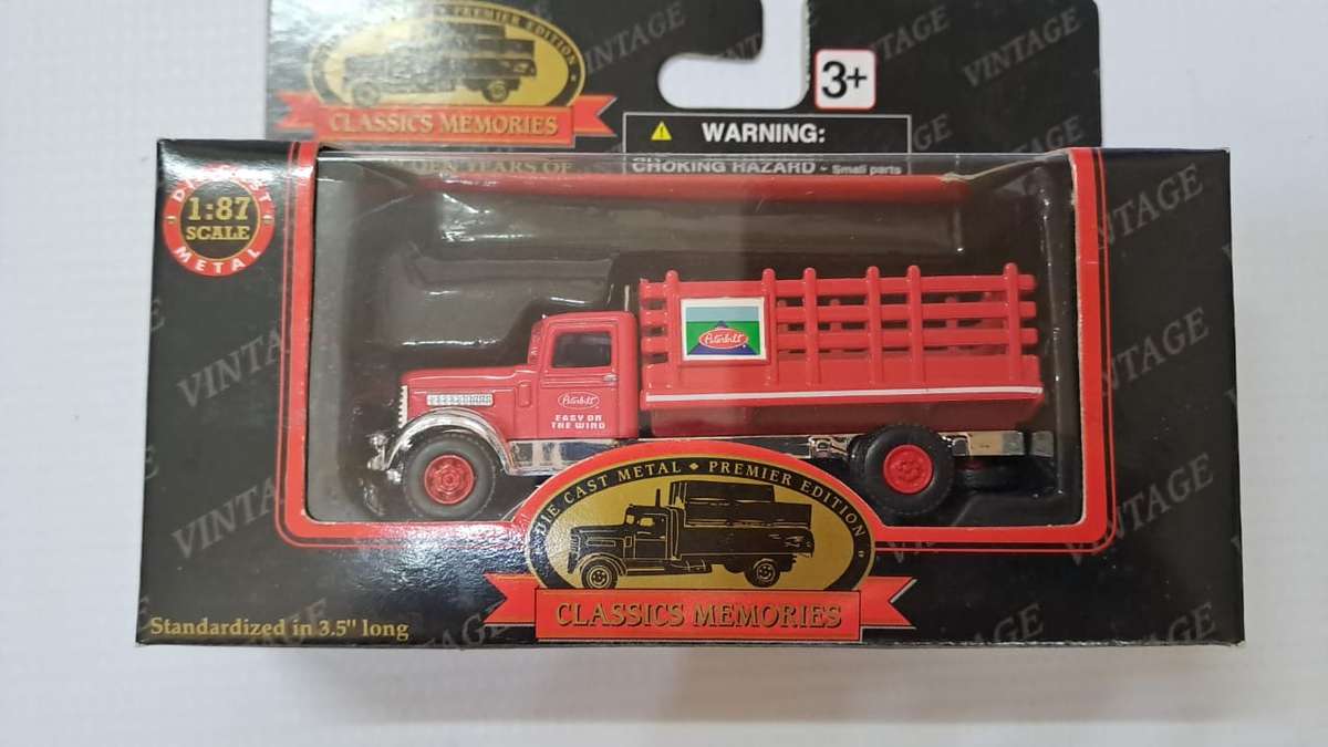 Model Trains/Diecast Cars HO 1 x Peterbilt Truck - Easy on the wind.
