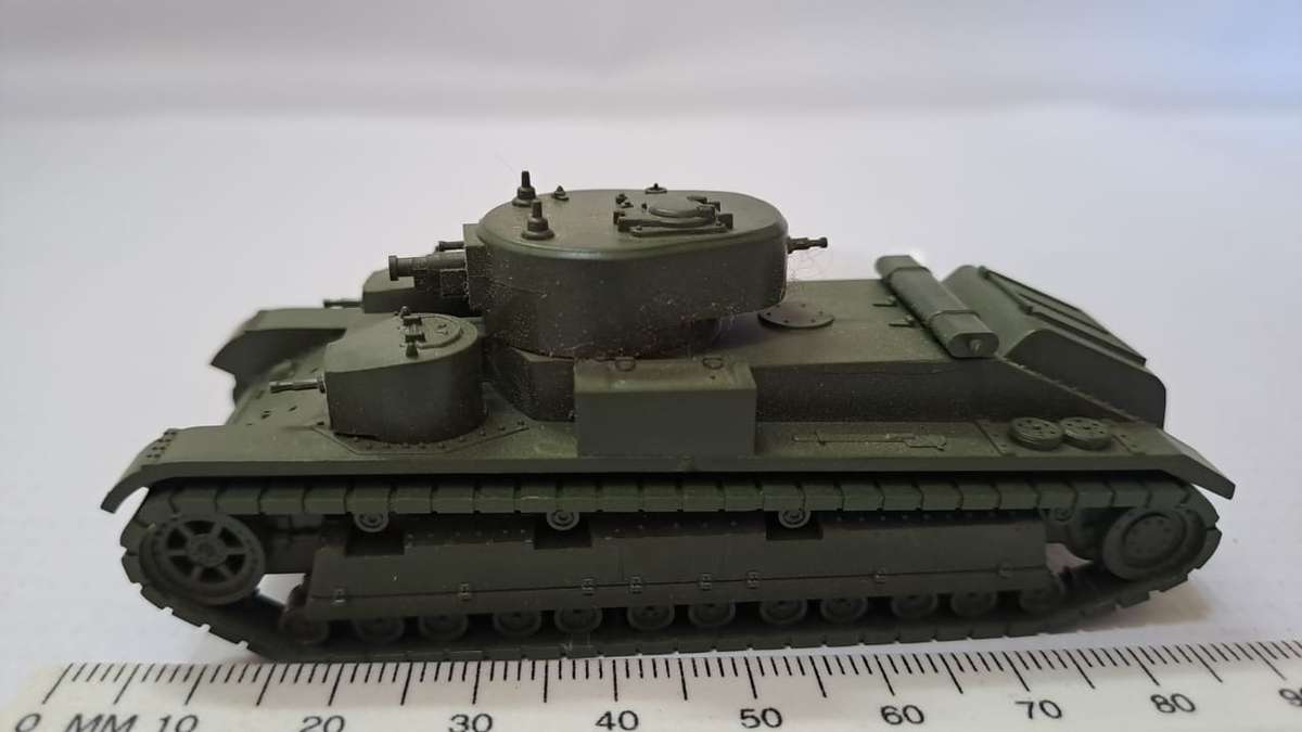 Model Trains/Army Tanks OO 1 x Army Tank. Partly kit.