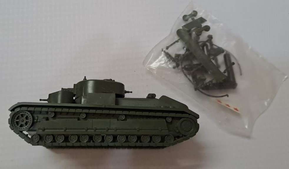 Model Trains/Army Tanks OO 1 x Army Tank. Partly kit.