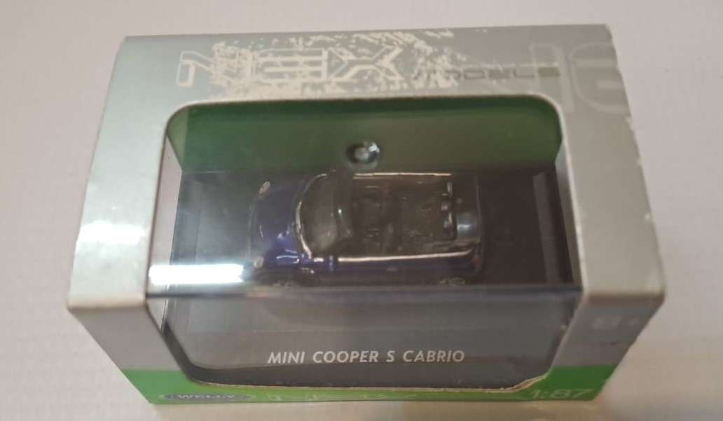 Model Trains/Diecast Cars HO 1 x Mini Cooper S Cabrio.
