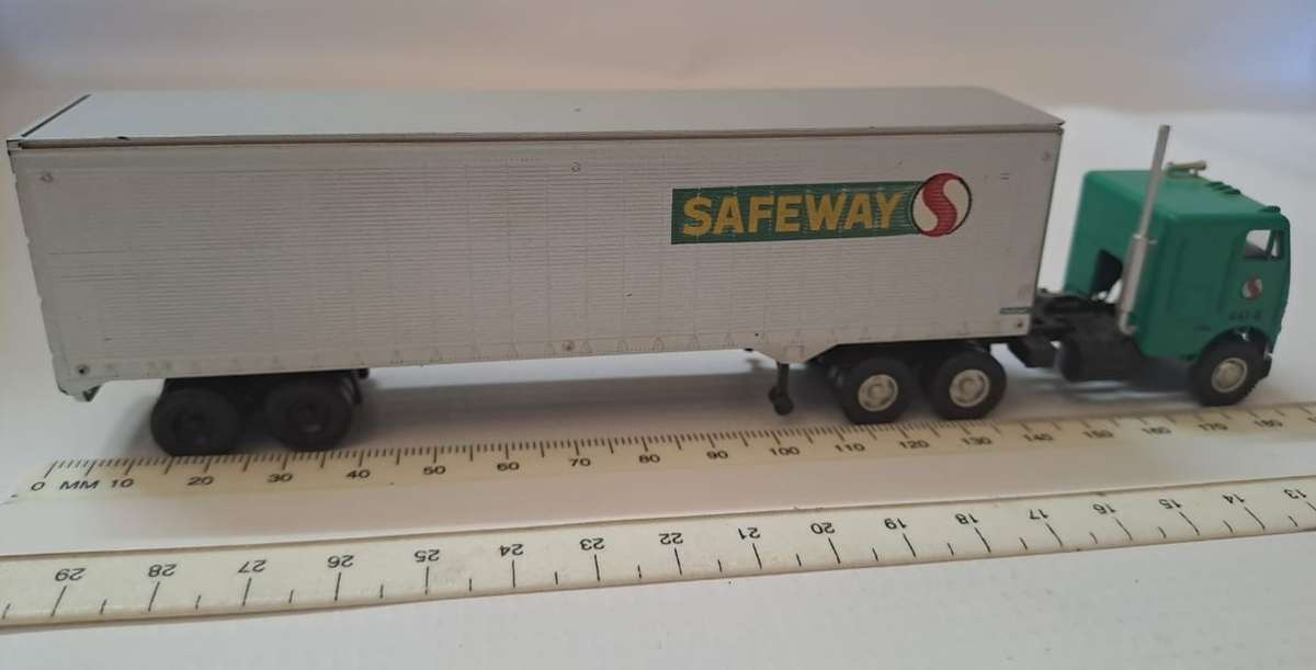 Model Trains/Trucks HO 1 x Walthers Safeway Container & Truck.