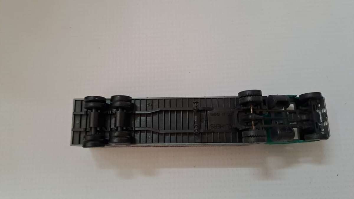 Model Trains/Track HO 1 x Walthers Nickel Plate Road Container Truck.