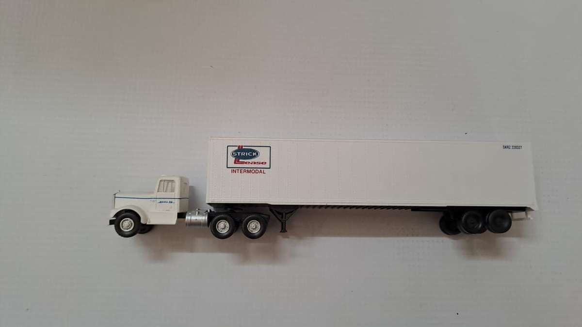 Model Trains/Track HO 1 x Walthers Strich Lease Container.