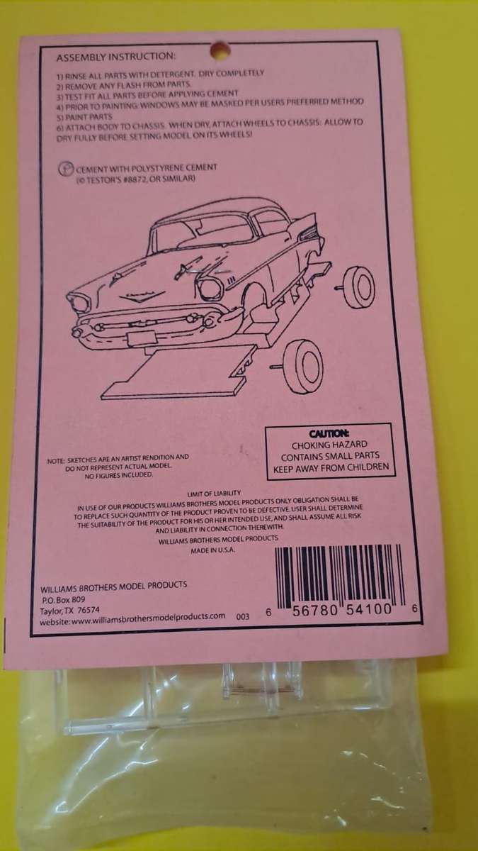 Model Trains/Car 1/87 Scale 1 x 1957 2 Door Type C kit.