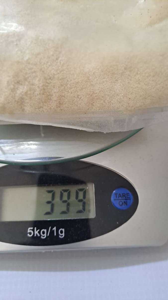 Model Trains HO 1 x Ground Cover Material - Fine White Sand (+  399g)