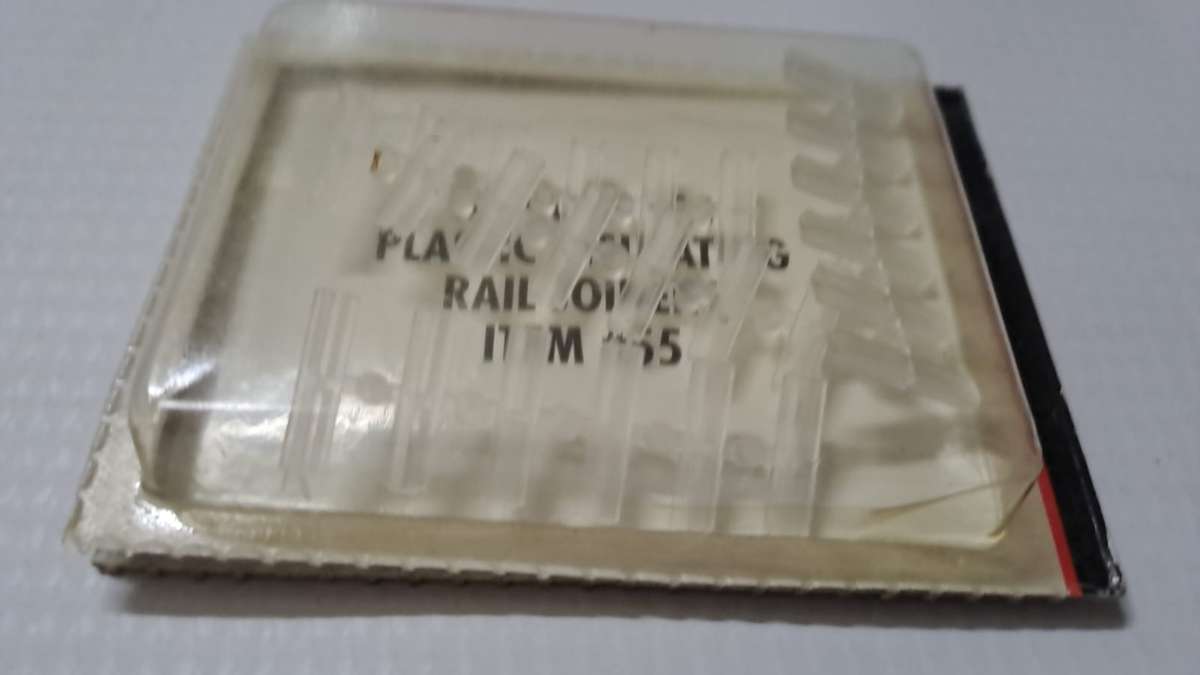 Model Trains 1:87 HO 24 x Fishplates Plastic.