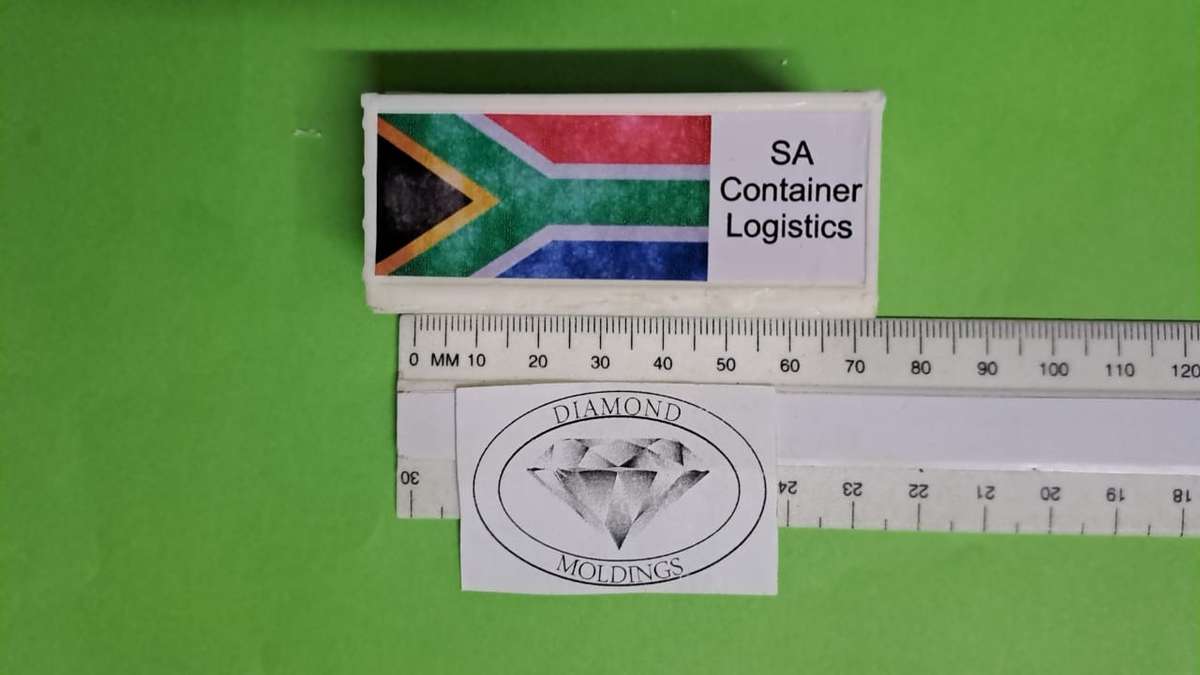 Model Trains H0 1/87 - Scale - Container SA Container Logistics - 68mm x 27mm x 29mm