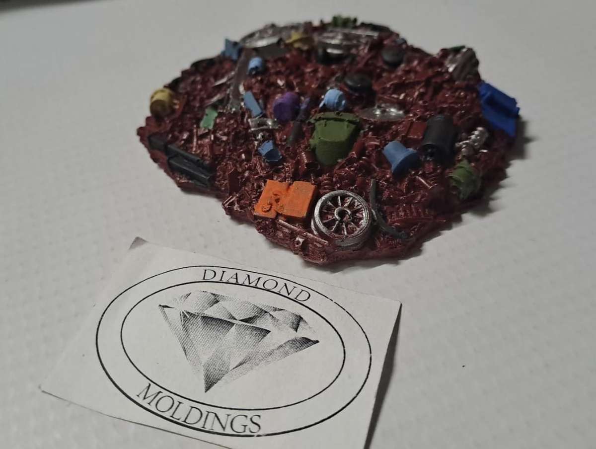 Model Trains H0 1/87 - Scale - Scrap yard - Yard Rond - 7mm x 43mm x 12mm