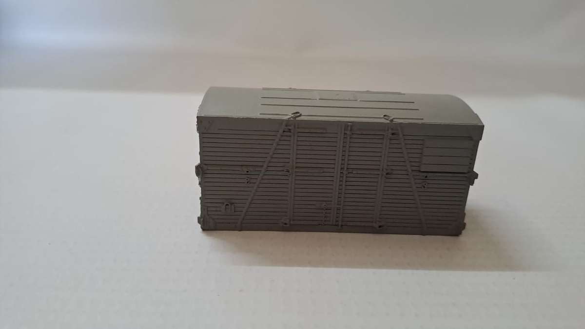 Model Trains HO-Scale 1 x Container load gray.