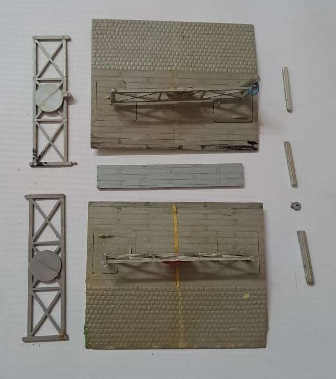 Model Trains HO-Scale 1 x Bag with Railway Crossings, as is. Selling as scrap.