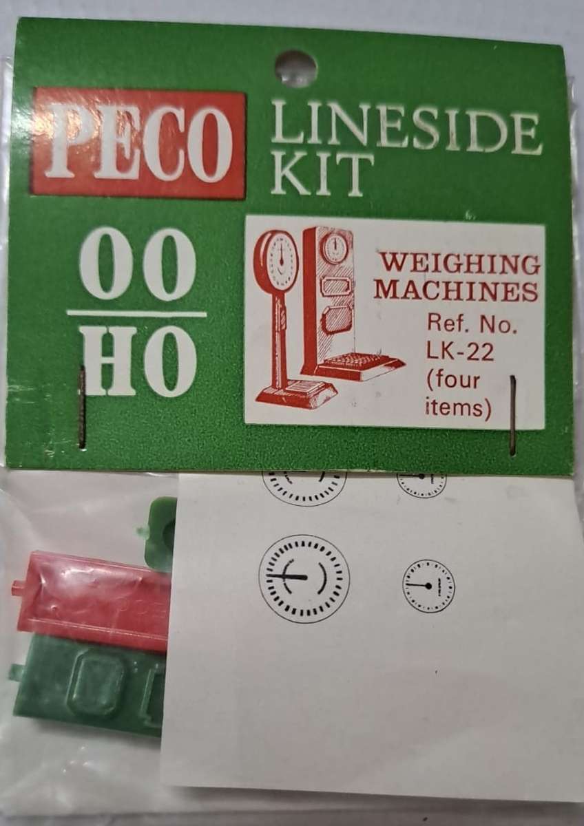 Model Trains HO-Scale 1 x Bag of Peco Weighing Machines (4 units).