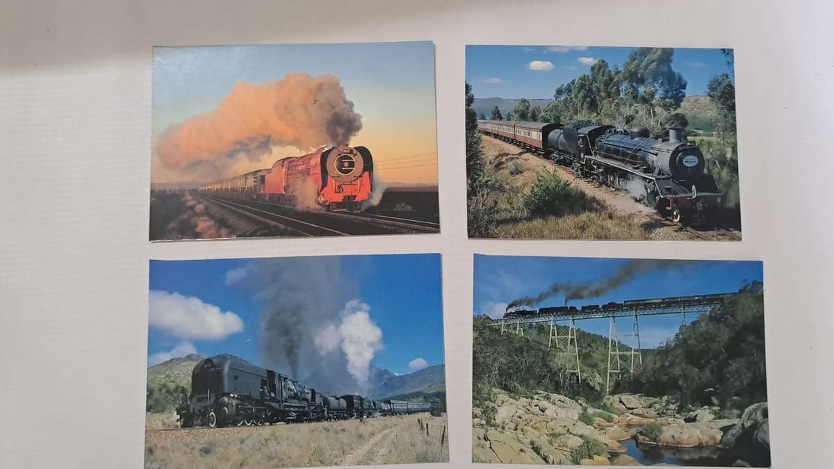 Trains Postcards 4 x Steam Lot.2 Postcards are all unused and new.