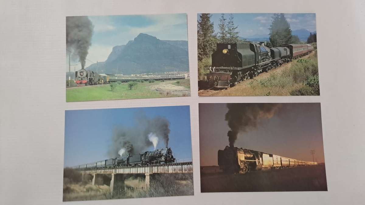 Trains Postcards 4 x Steam Lot.4 Postcards are all unused and new.