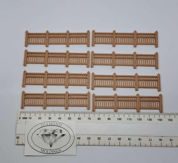 Model Trains HO 1 x Fence looks like wood (Pack of 8) - 70mm x 28mm x 3mm