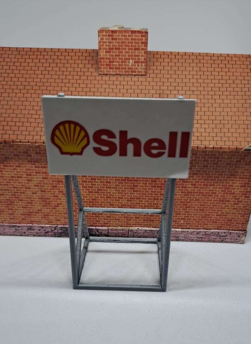Model Trains HO 1 x Billboard 2000 + Shell + Logo - 50mm x 41mm x 82mm