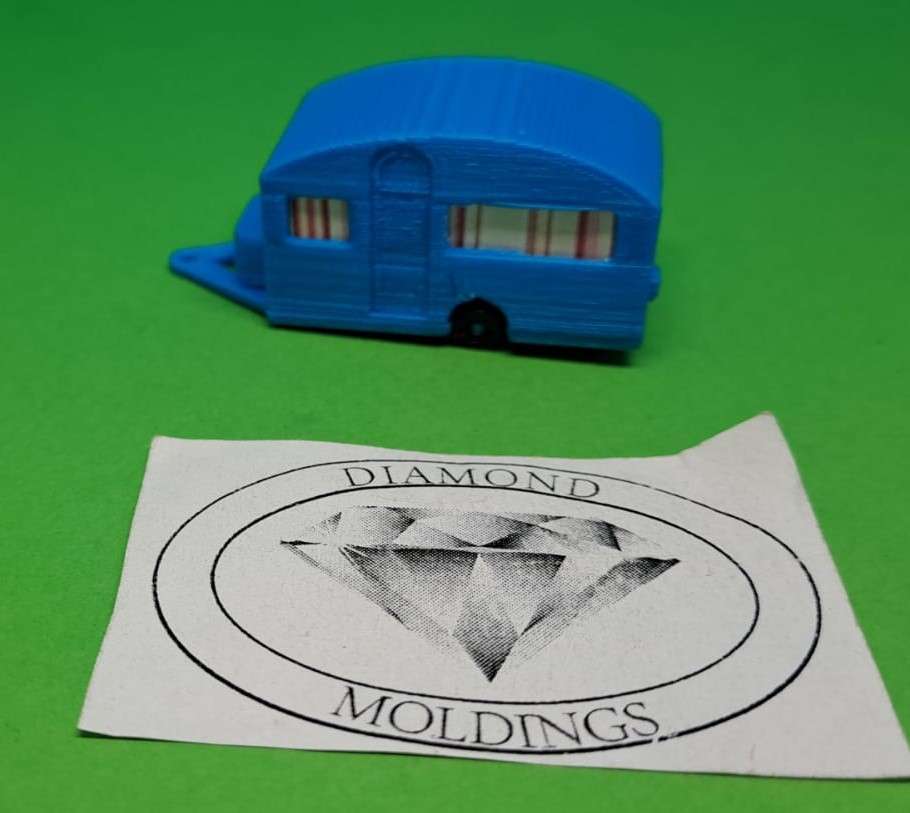 Model Trains HO 1 x Caravan - Blue - 46mm x 18mm x 21mm