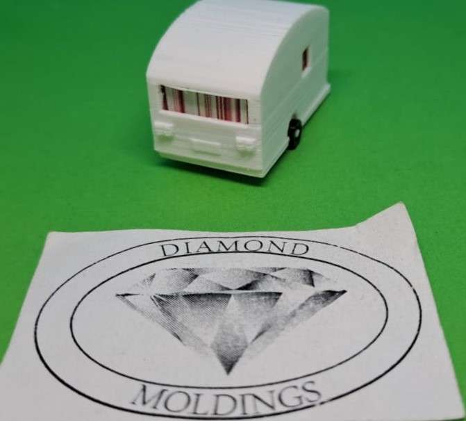 Model Trains HO 1 x Caravan - White - 46mm x 18mm x 21mm