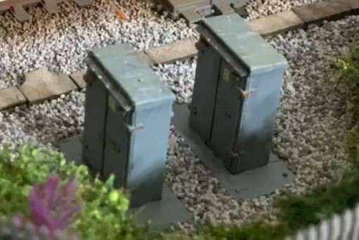 Model Trains HO - Elect. Boxes Set of 4