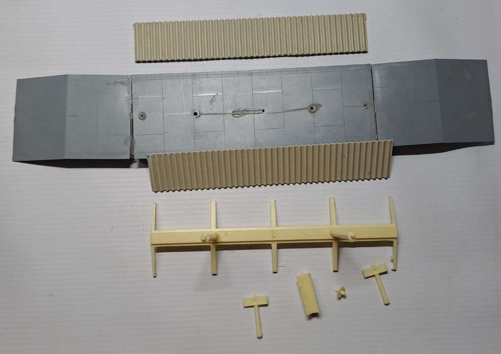 Model Trains H0 Scale 1 x Station Platvorm. 160 x 60 x 10mm Used Kit