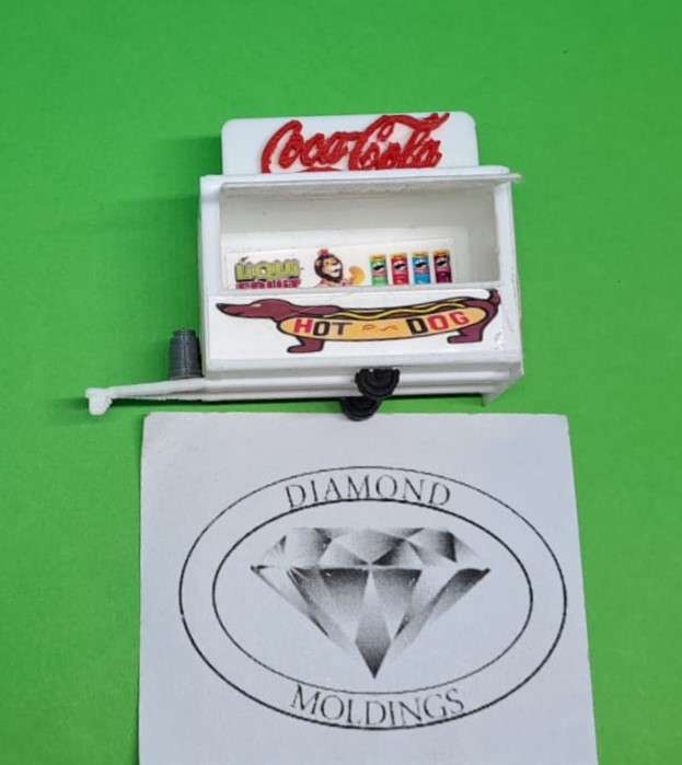 Model Trains 1:87 HO - Food Trailer. - 60mm x 36mm x 42mm