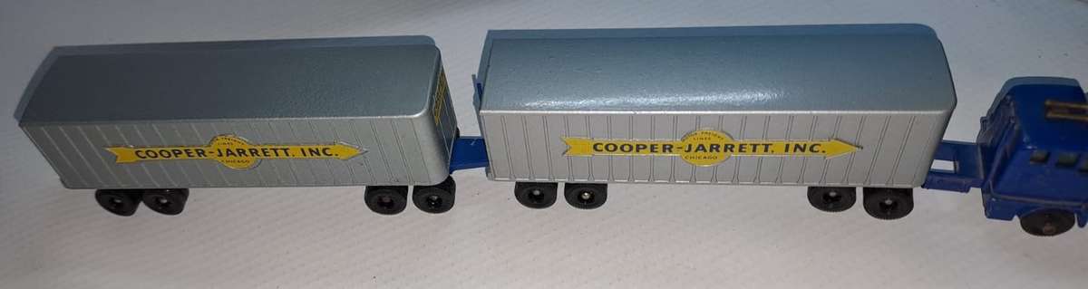 Model Trains/Track HO 1 x Die-Cast Lesney "Hendrickson" Tractor. Major Pack N0.9