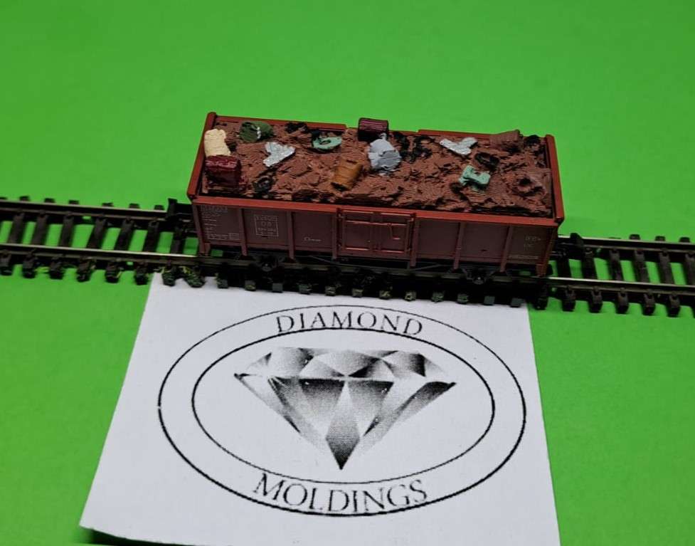 Model Trains N Scale - Mineral Load - Minerals (x1) Atlas Ore Scrap Metal (Shorter)- 54 x 16 x 5mm
