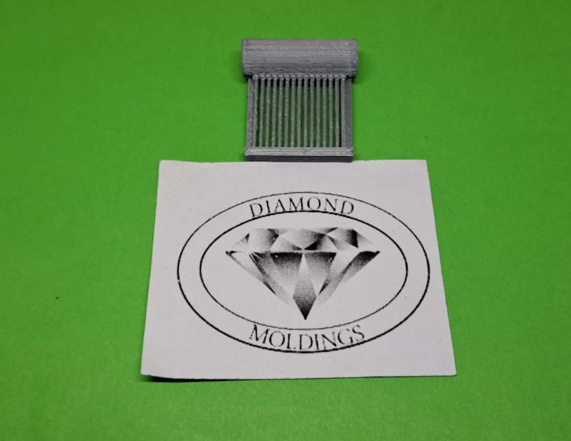 Model Trains HO 1 x Solar Geyser - 28mm x 30mm x 10mm