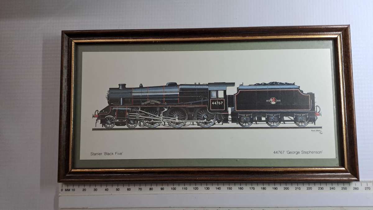 Framed Steam Loco Picture - Stanier "Black Five" - "George Stephenson". 258 x 135 x 11mm.