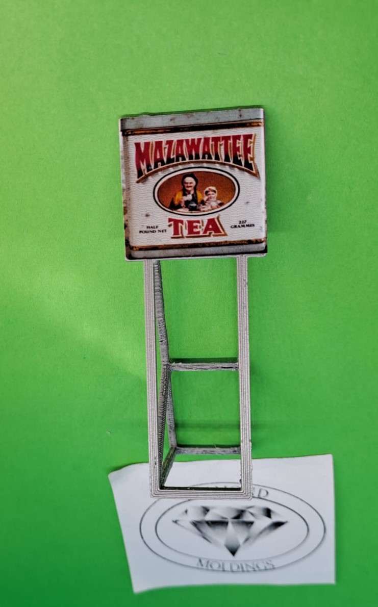 Model Trains HO 1 x Billboard 1900 + Mazawattee (Tin) - 30mm x 41mm x 82mm