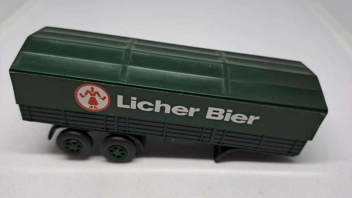 Model Trains/Trucks HO 1 x Licher Bier Trailer only. See pictures.