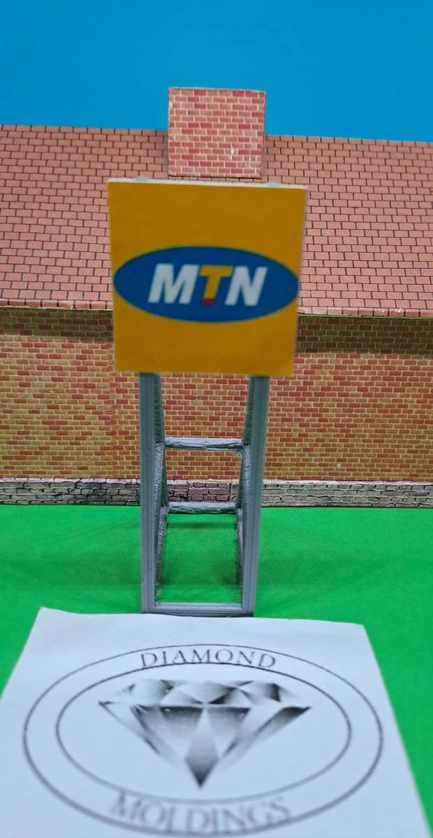 Model Trains HO 1 x Billboard 1990 + MTN - 30mm x 41mm x 82mm