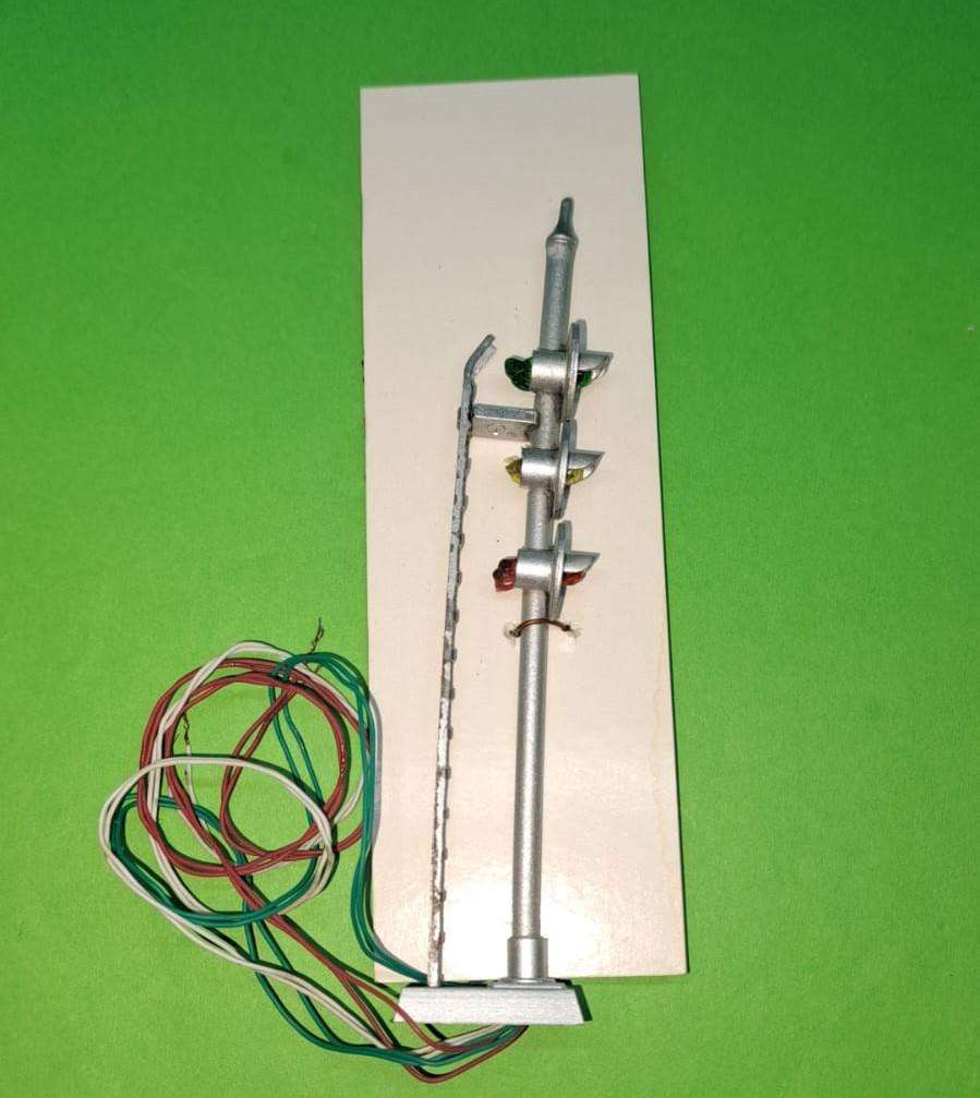 Model Trains HO 1 x Signal (green/yellow/red)