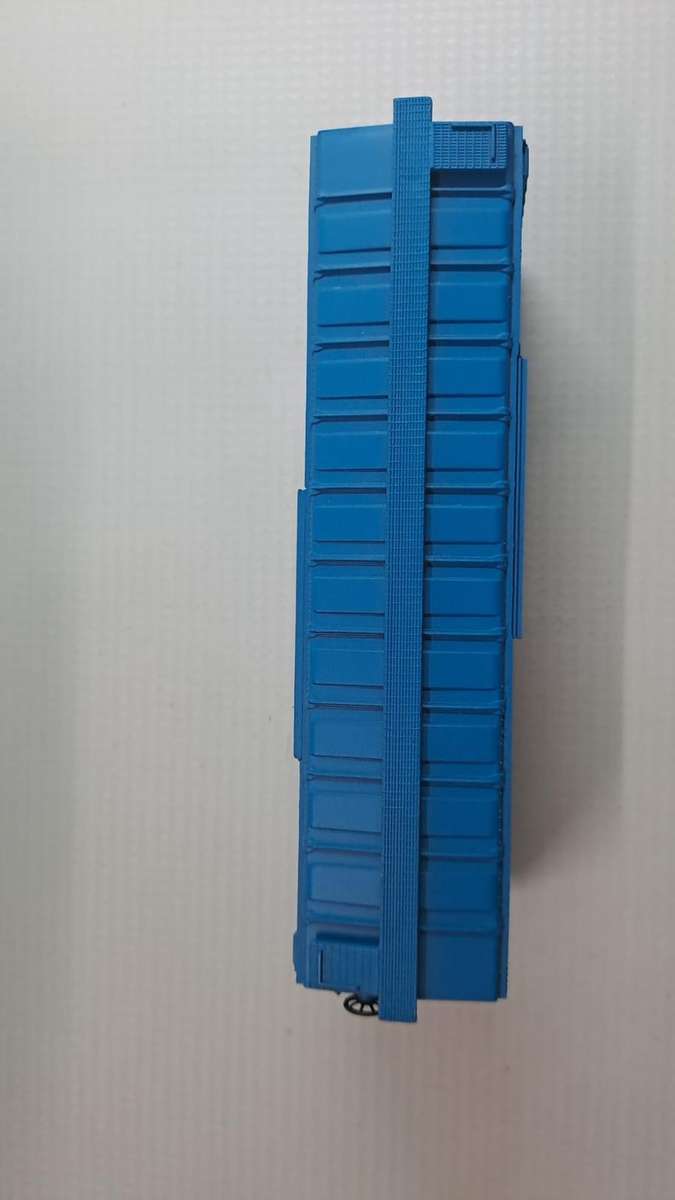 Model Trains HO 1 x 40' Box Wagon - Great Northern, plastic wheels & KD couplers.