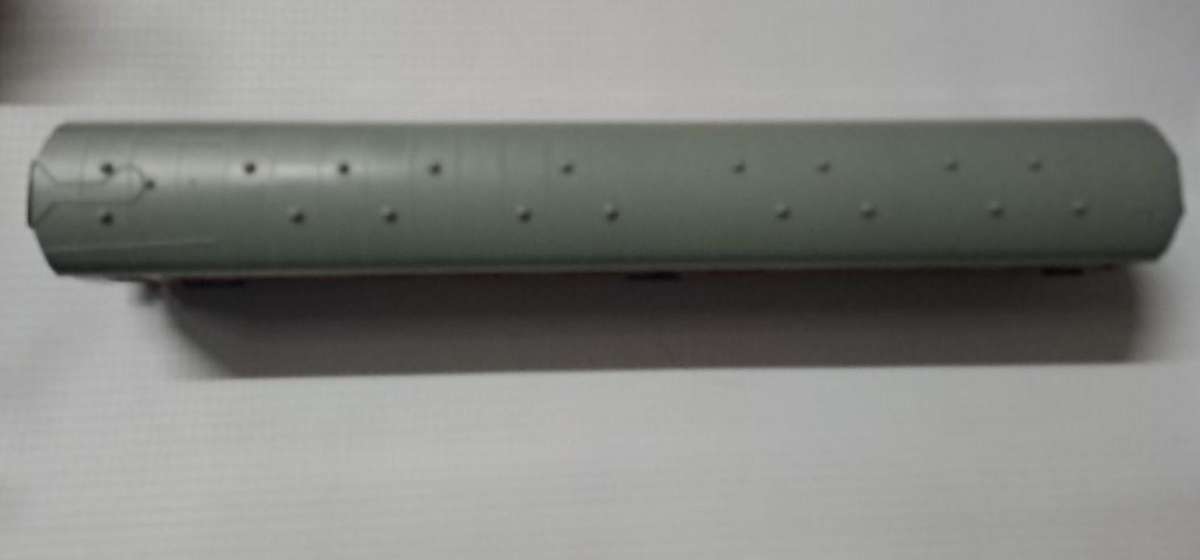 Model Trains OO-Scale 1 x BR Mk1 Passenger Coach, Maroon.