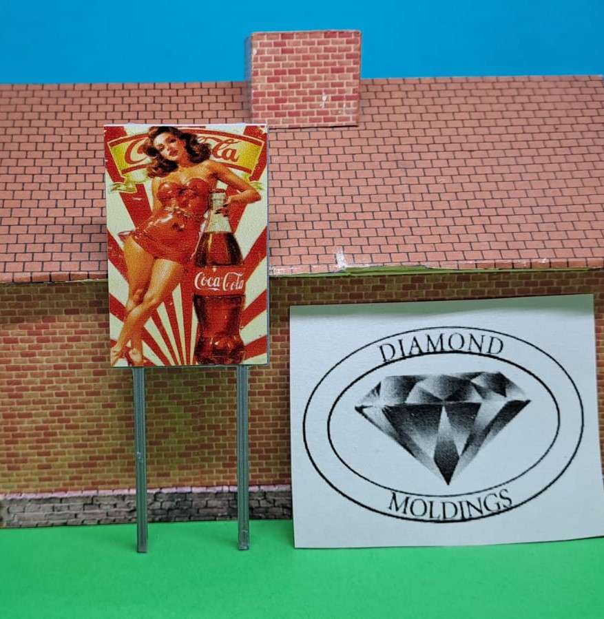 Model Trains HO 1 x Billboard 1970 + Coca-Cola Girl - 30mm x 3mm x 82mm (New board)