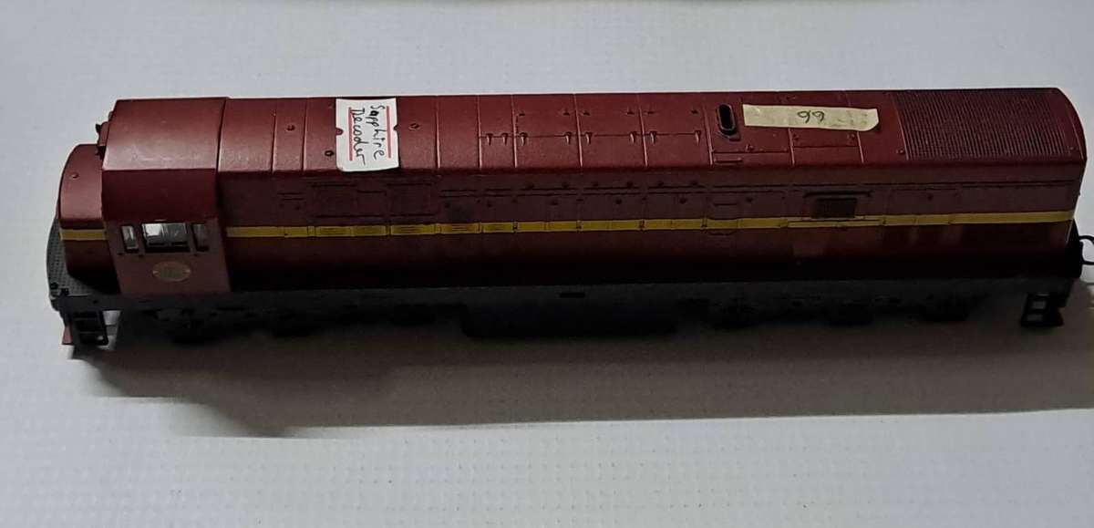 Model Trains H0-Scale 1 x SAR Class 34-509 Diesel Loco, DCC - Sapphire Decoder, Pre-owned, Unboxed