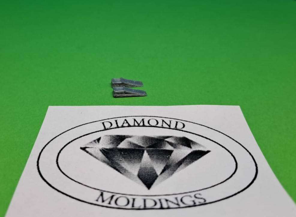 Model Trains N Scale - 1 x Ramps for Cars (x2, Grey) - 11mm x 3mm x 3mm