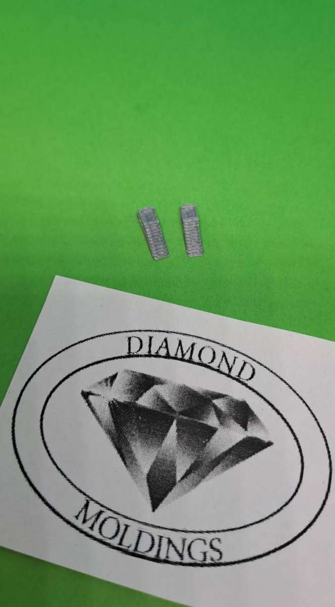 Model Trains N Scale - 1 x Ramps for Cars (x2, Grey) - 11mm x 3mm x 3mm