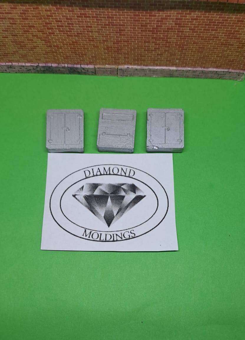 Model Trains HO 1 x Elect. Boxes (x3) - 17mm x 5mm x 19mm