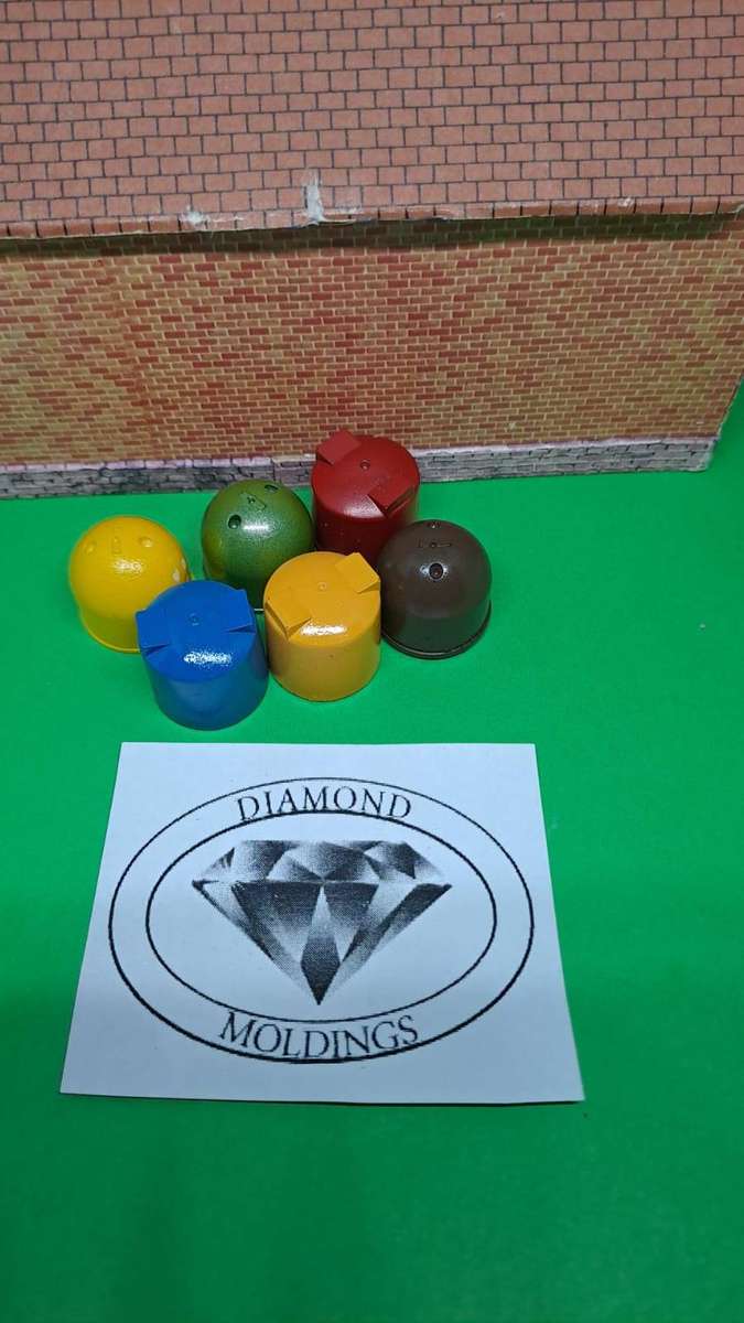 Model Trains HO - 1 x Recycling Bin Green (Paper) - 18mm Diameter x 16mm