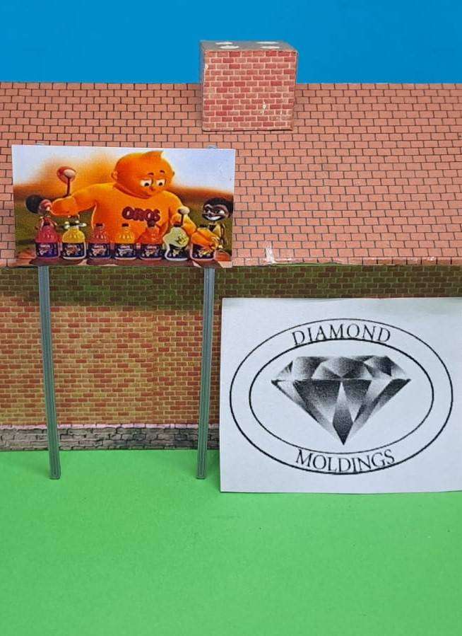 Model Trains HO 1 x Billboard - 1990 + Oros - 50mm x 3mm x 82mm (New board)