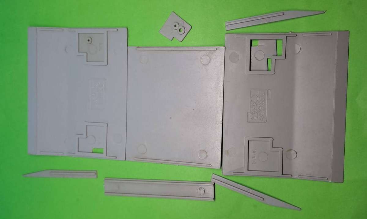 Model Trains HO 1 x Platform (As is). See pictures.