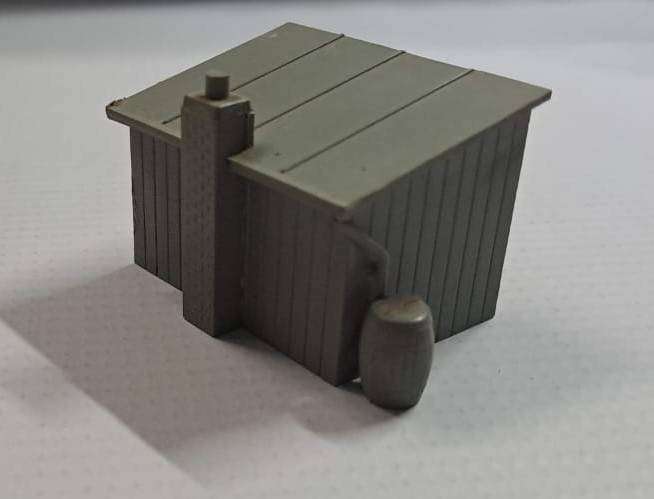 Model Trains HO 1 x Small track side building.